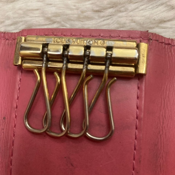 Cute! Auth Louis Vuitton Pink Key Case Multicles Pink Vernis Monogram Leather - Picture 7 of 8